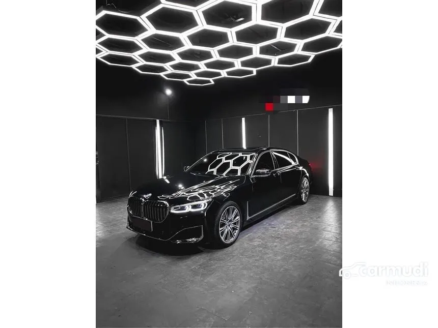 2022 BMW 740Li Opulence Sedan
