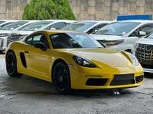 2020 Porsche 718 2.0 Cayman 13K KM Bose Sport Exhaust Chrono