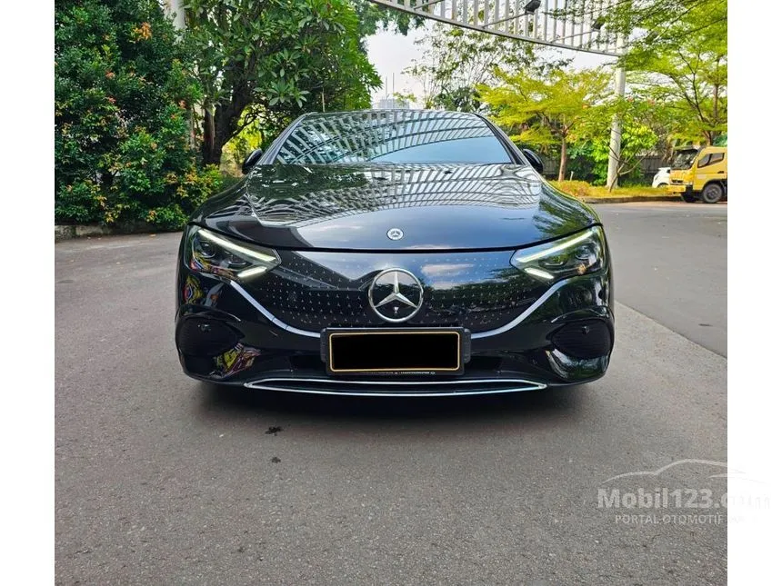 2023 Mercedes-Benz EQE350+ Electric Art Line Sedan