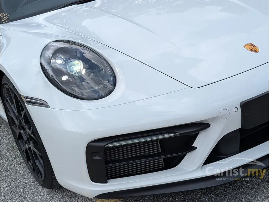 2022 Porsche 911 Carrera GTS Coupe