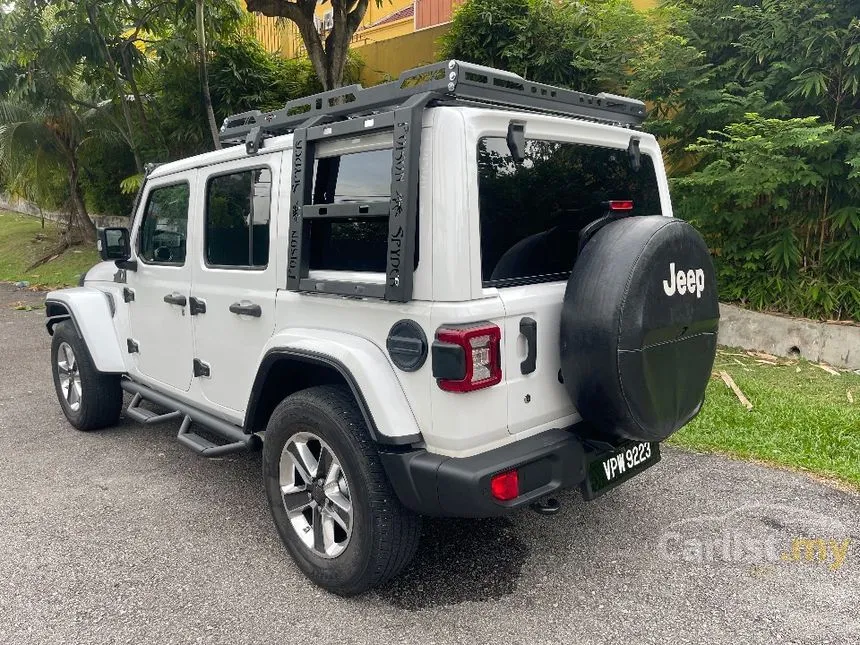 2019 Jeep Wrangler Unlimited Sahara SUV