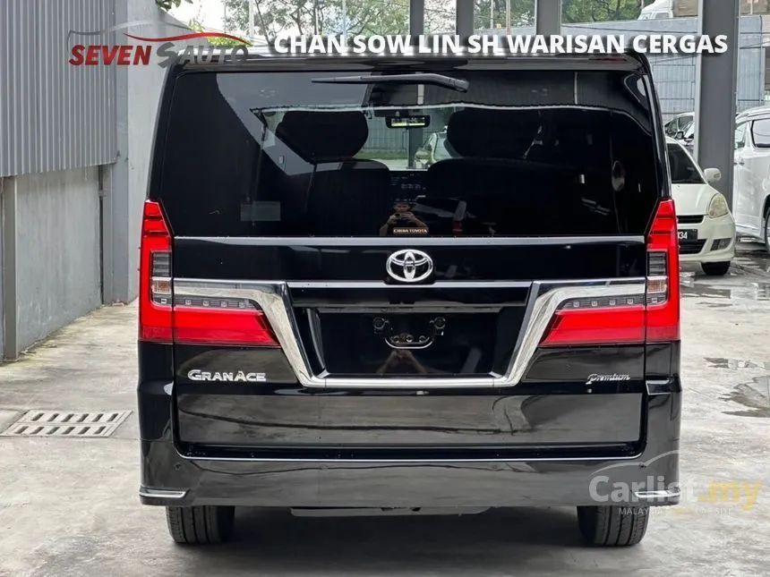 2023 Toyota Granace G MPV