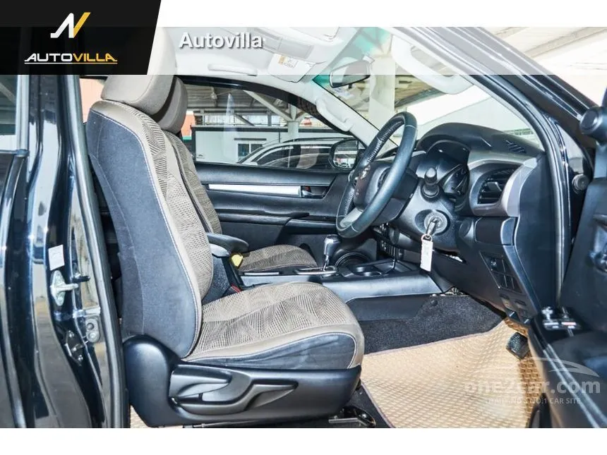 2015 Toyota Hilux Revo G Prerunner Pickup