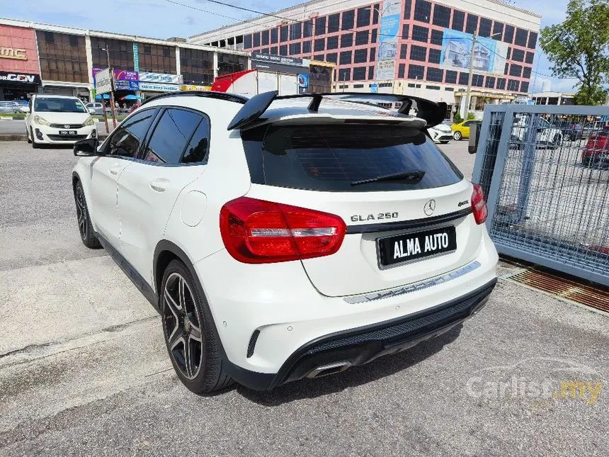 2015 Mercedes-Benz GLA250 4MATIC SUV
