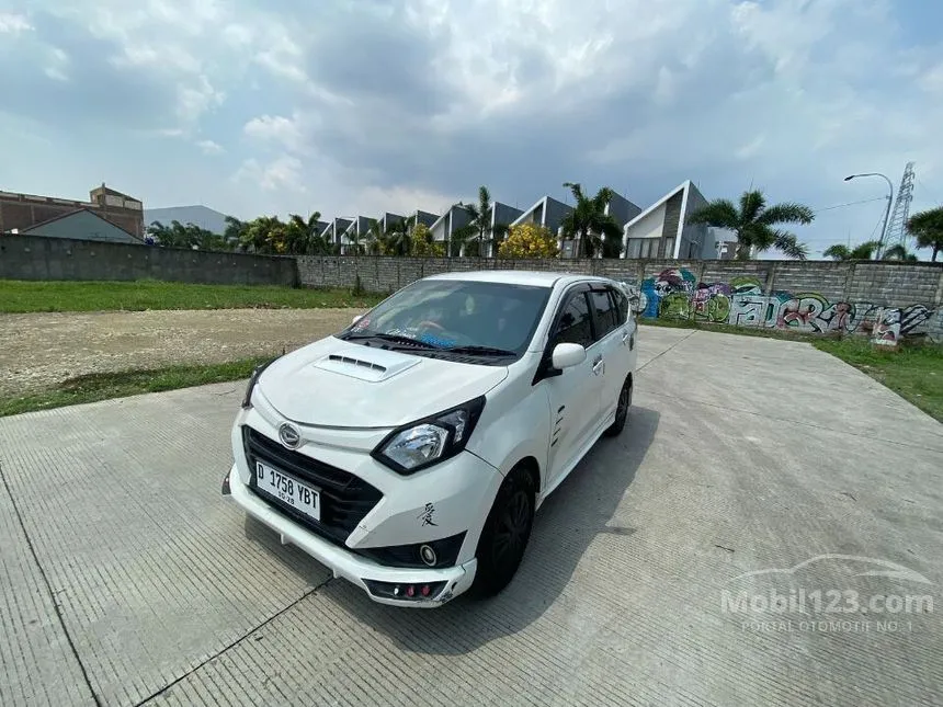 Jual Mobil Daihatsu Sigra 2018 M 1.0 di Jawa Barat Manual MPV Putih Rp 90.000.000