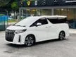 Recon [MERDEKA OFFER] 2022 Toyota Alphard 2.5 SC [GRADE 5A, LOW MILEAGE, SUNROOF, DIM, BSM]