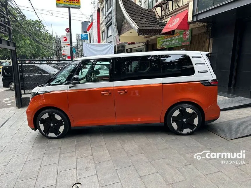 2023 Volkswagen ID. Buzz Pro Life 1st Edition Van Wagon