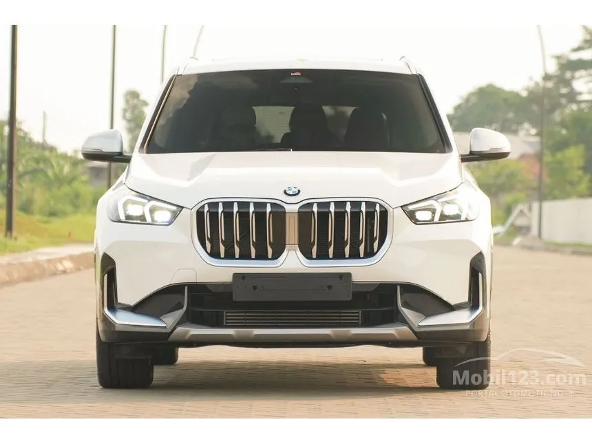 2023 BMW X1 sDrive18i xLine SUV