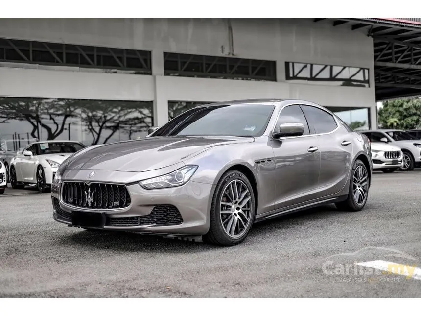 2015 Maserati Ghibli Sedan