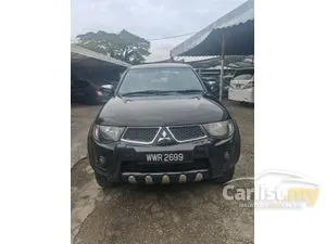 2012 Mitsubishi Triton 2.5 VGT Dual Cab 4X4 Pickup