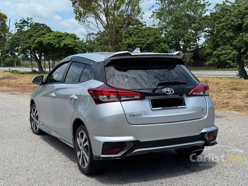 2021 Toyota Yaris E Hatchback