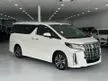 Recon [BEST DEAL] 5AA 2020 Toyota Alphard 2.5 SC / LOOKING FOR BUYER DONT WANT SUNROOF / PRICE NEGO TO GO / READY STOCK STANDBY - Cars for sale