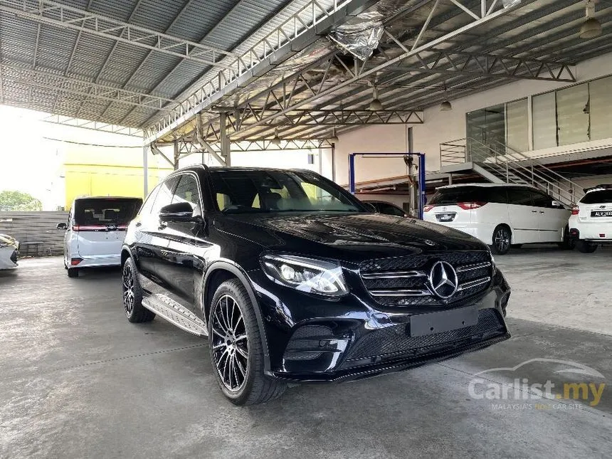 2019 Mercedes-Benz GLC250 4MATIC AMG Line SUV