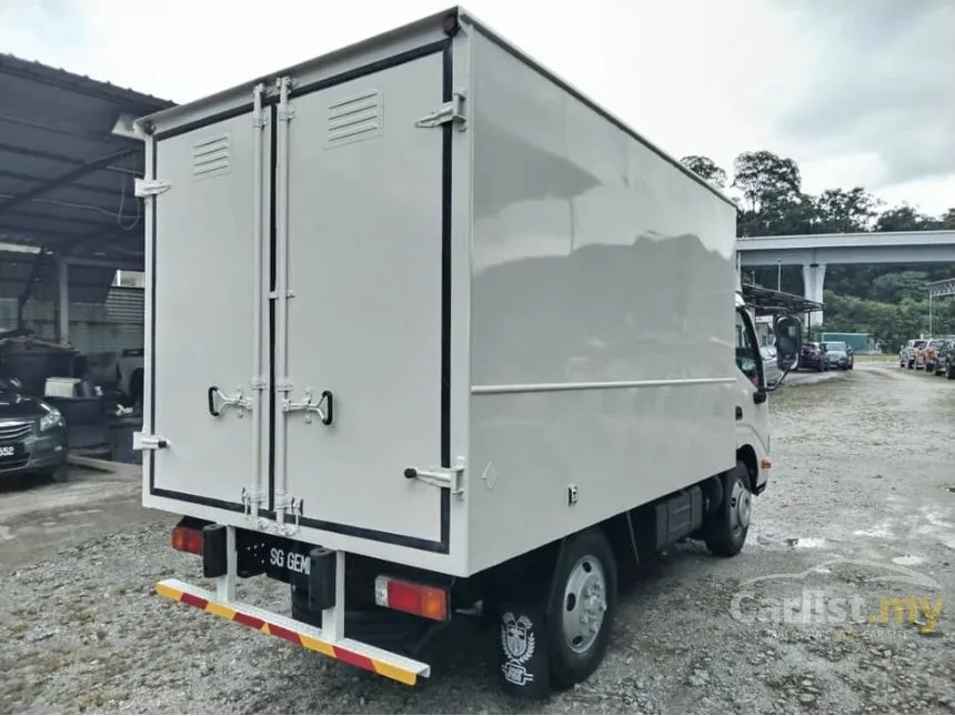 2021 Hino 300 Series Pro XZU600AT Lorry