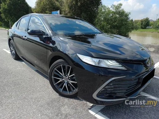 Toyota Camry 2023 for Sale in Malaysia | Carlist.my