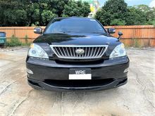 MFG-2006 Toyota Harrier 2.4 240G Premium L SUV,POWER BOOT,BLACK INTERIOR,WOODGRAIN STEERING WHEELS,DRIVE AND PASSAGER SIDE ELECTRONIC SEAT,NEW STOCK!