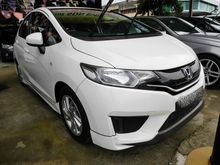 2014 Honda Jazz 1.5 E i-VTEC Hatchback -- BEST DEAL --