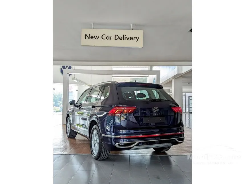 Jual Mobil Volkswagen Tiguan 2023 TSI ALLSPACE 1.4 di DKI Jakarta Automatic SUV Biru Rp 750.000.000