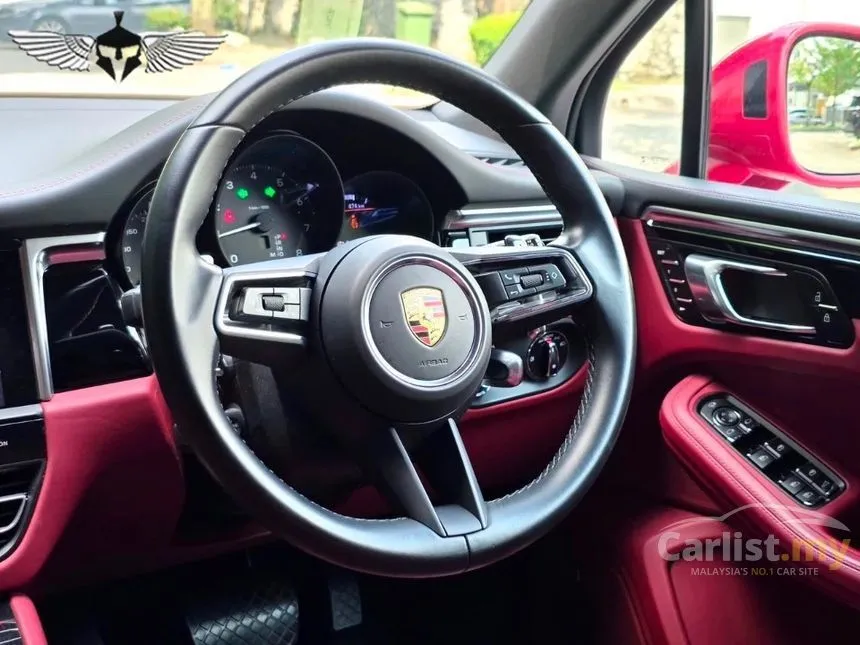 2022 Porsche Macan SUV