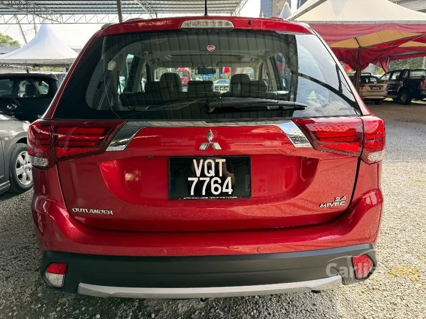 2016 Mitsubishi Outlander SUV