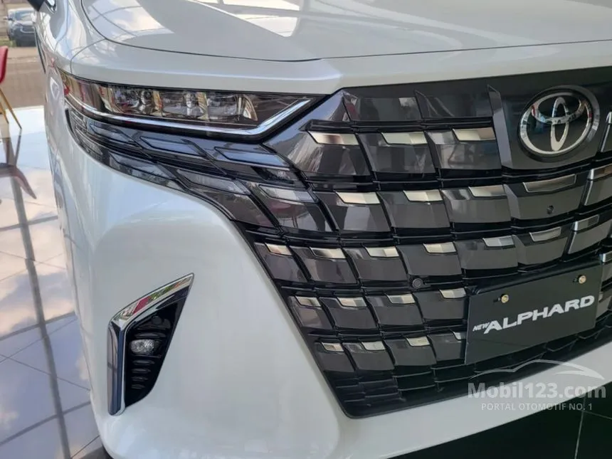 2020 Toyota Voxy MPV