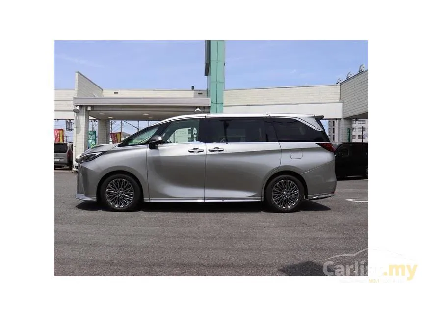 2025 Lexus LM 500h Version L 6 Seater MPV