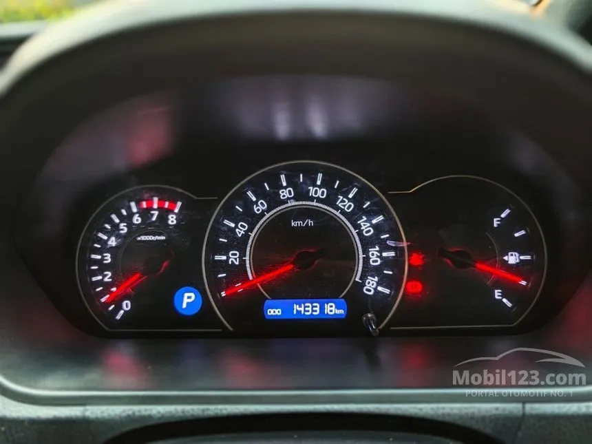 2018 Toyota Voxy MPV