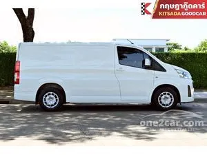 2020 Toyota HIACE 2.8 Eco Van