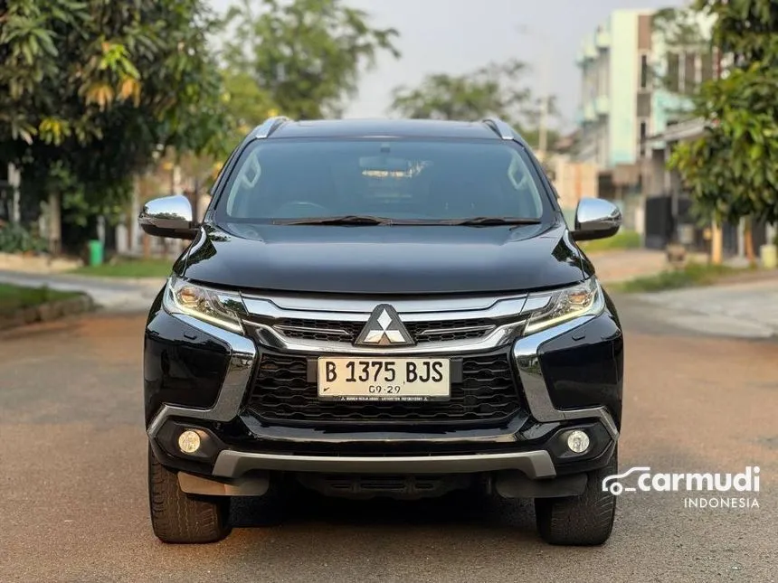 2017 Mitsubishi Pajero Sport Dakar 4X2 SUV