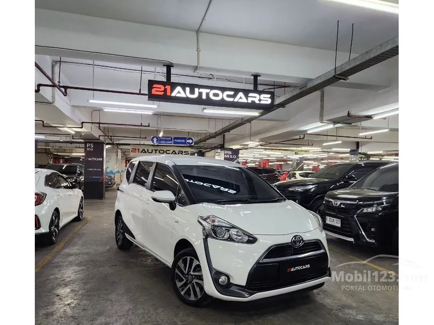 Jual Mobil Toyota Sienta 2019 V 1.5 di DKI Jakarta Automatic MPV Putih Rp 190.000.000