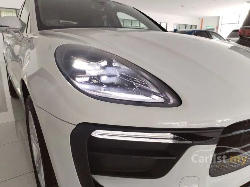 2023 Porsche Macan SUV