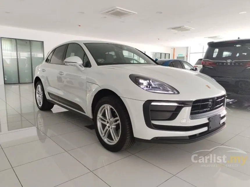2023 Porsche Macan SUV