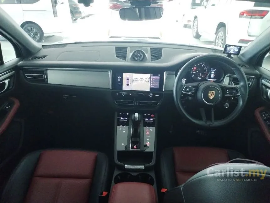 2023 Porsche Macan SUV