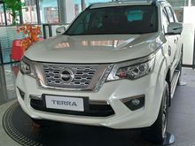 Nissan Terra VL at 2.5 4x2 Turbo Diesel