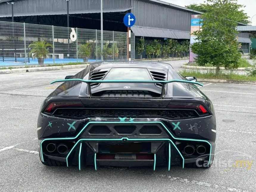 2016 Lamborghini Huracan LP580-2 Coupe