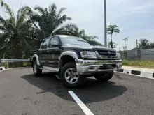 UNSTOPPABLE ICON TOYOTA HILUX 2.5 SR TURBO 4X4 (A) 2003  LEGENDARY HARDCORE PICKUP