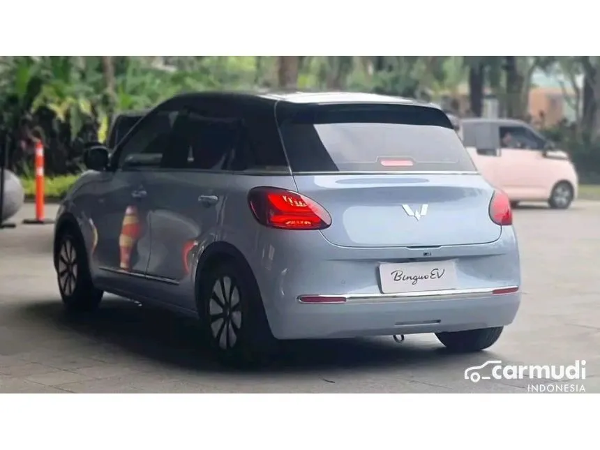 2024 Wuling Binguo EV Premium Range Hatchback