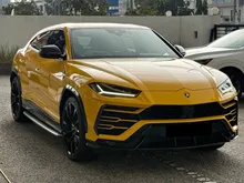 2023 Lamborghini Urus 4.0 SUV UK Spec Unregistered Akaprovic Exhaust Carbon Exterior Body Kit Carbon Interior 6 Driving Mode B&O Sound System