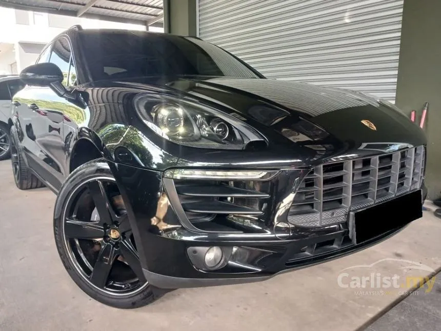 2016 Porsche Macan SUV