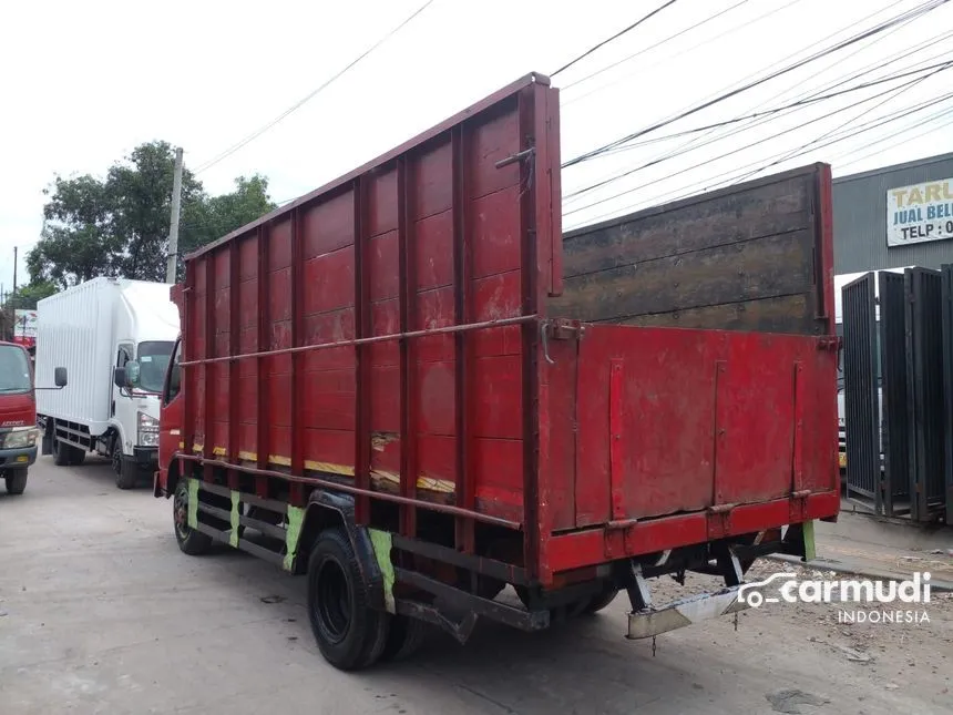 2014 Mitsubishi Colt Trucks