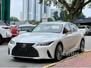 2022 Lexus IS 300 2.0 F Sport Sedan
