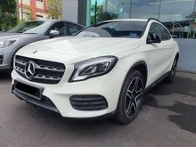 (TIP TOP CONDITION)2017 Mercedes-Benz GLA250 2.0 MATIC SUV(LOW INTEREST RATE)