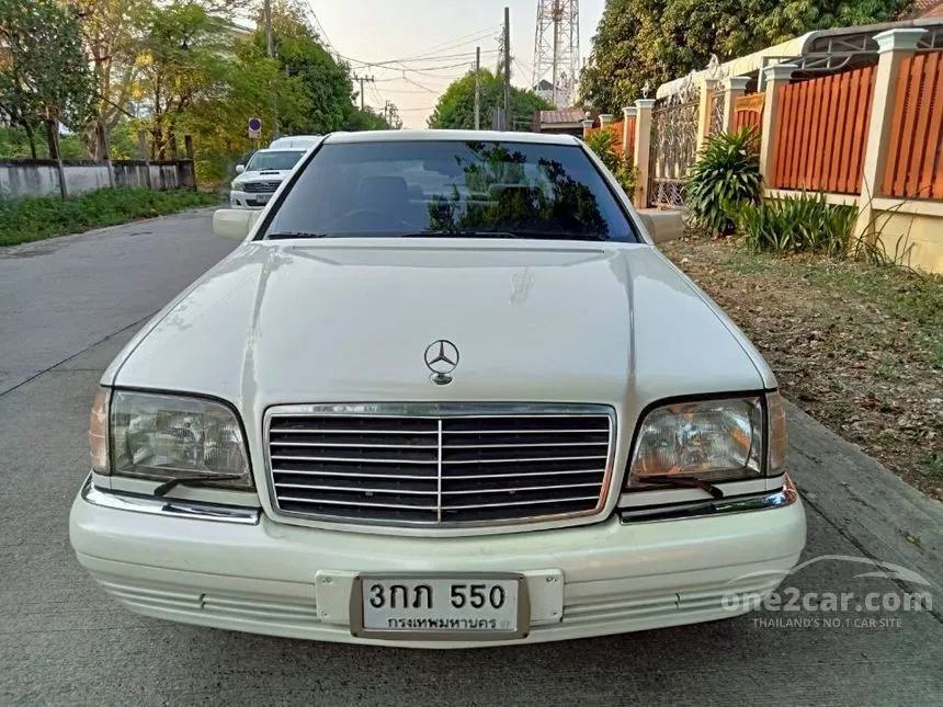 1995 Mercedes-Benz S280 Sedan