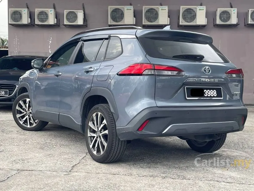 2022 Toyota Corolla Cross Hybrid SUV