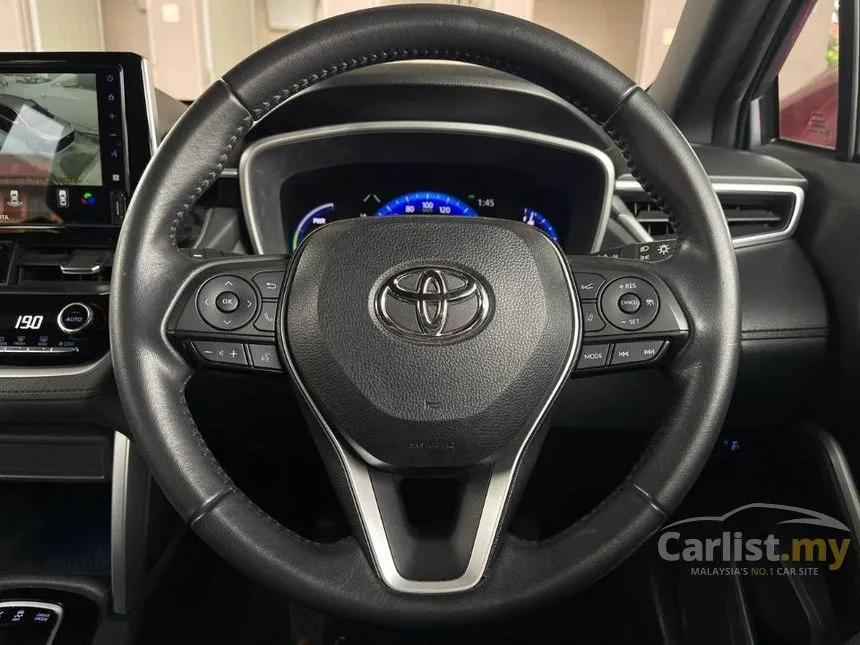 2022 Toyota Corolla Cross Hybrid SUV