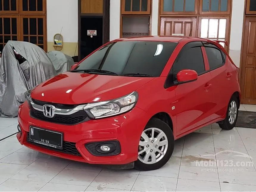 Jual Mobil Honda Brio 2021 E Satya 1.2 di Jawa Timur Automatic Hatchback Merah Rp 168.000.000