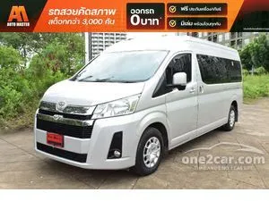 2019 Toyota Commuter 2.8 Van