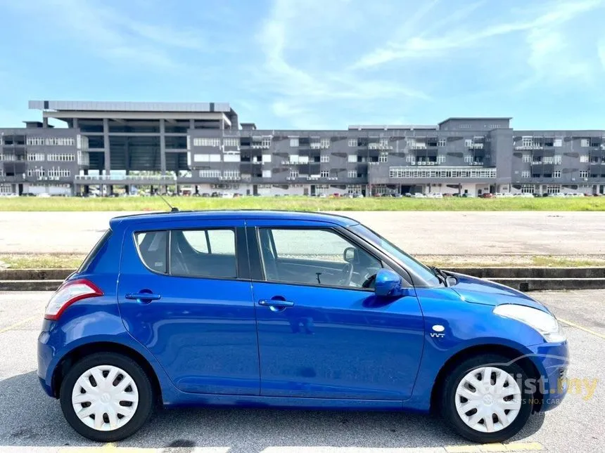 2013 Suzuki Swift GL Hatchback