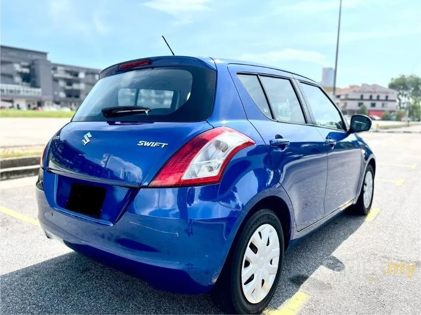 2013 Suzuki Swift GL Hatchback