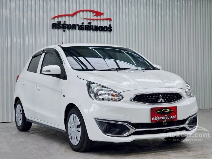 2017 Mitsubishi MIRAGE GLX Hatchback